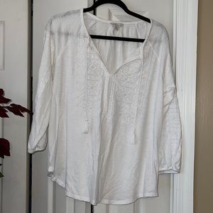 Beautiful white Lucky knit top with embroidery detail on front and sleeves.